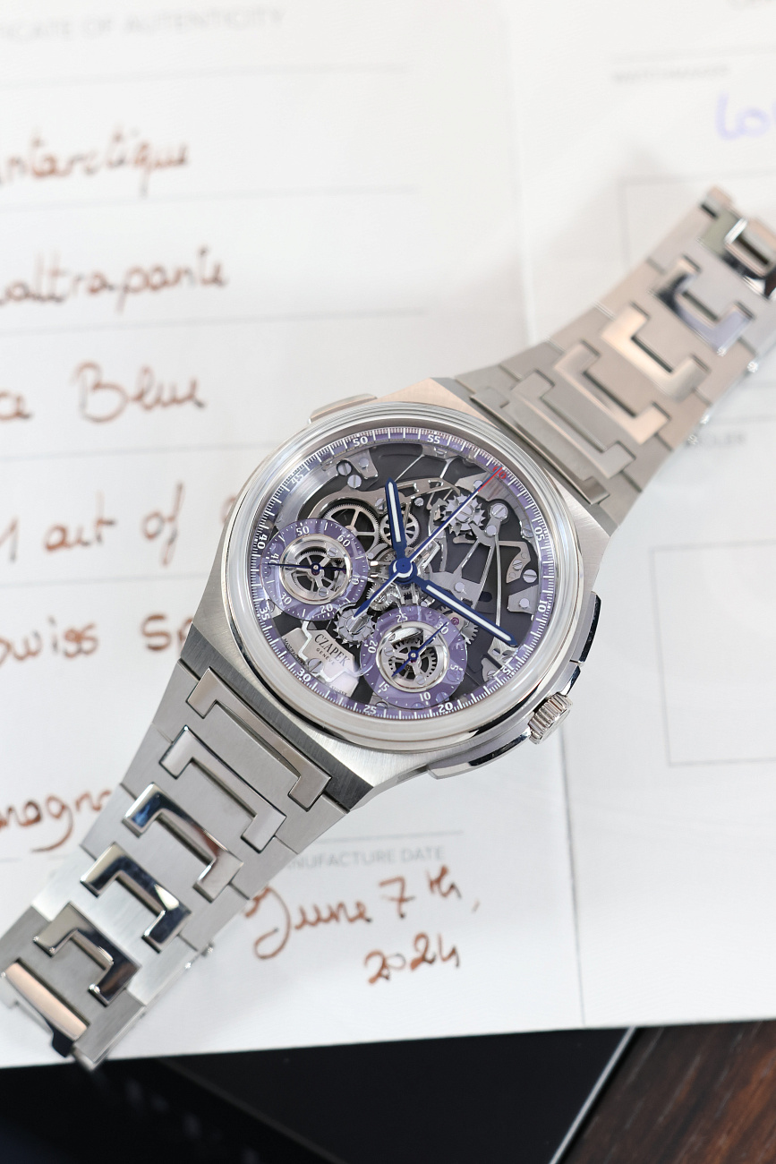 Часы Czapek  Czapek & Cie: Antarctique Rattrapante Ice Blue  ANTARCTIQUE RATTRAPANTE