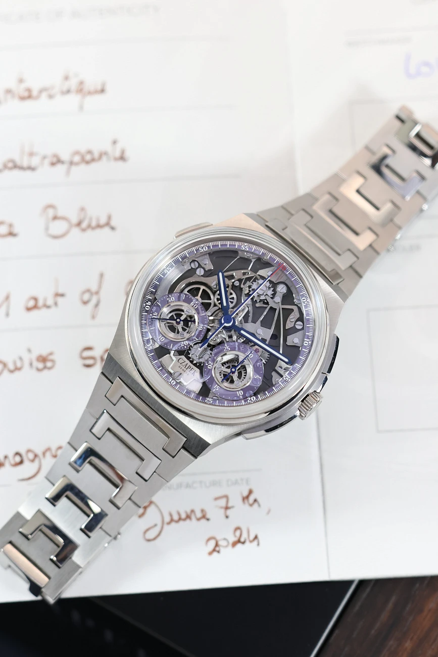 Часы Czapek  Czapek &amp; Cie: Antarctique Rattrapante Ice Blue  ANTARCTIQUE RATTRAPANTE