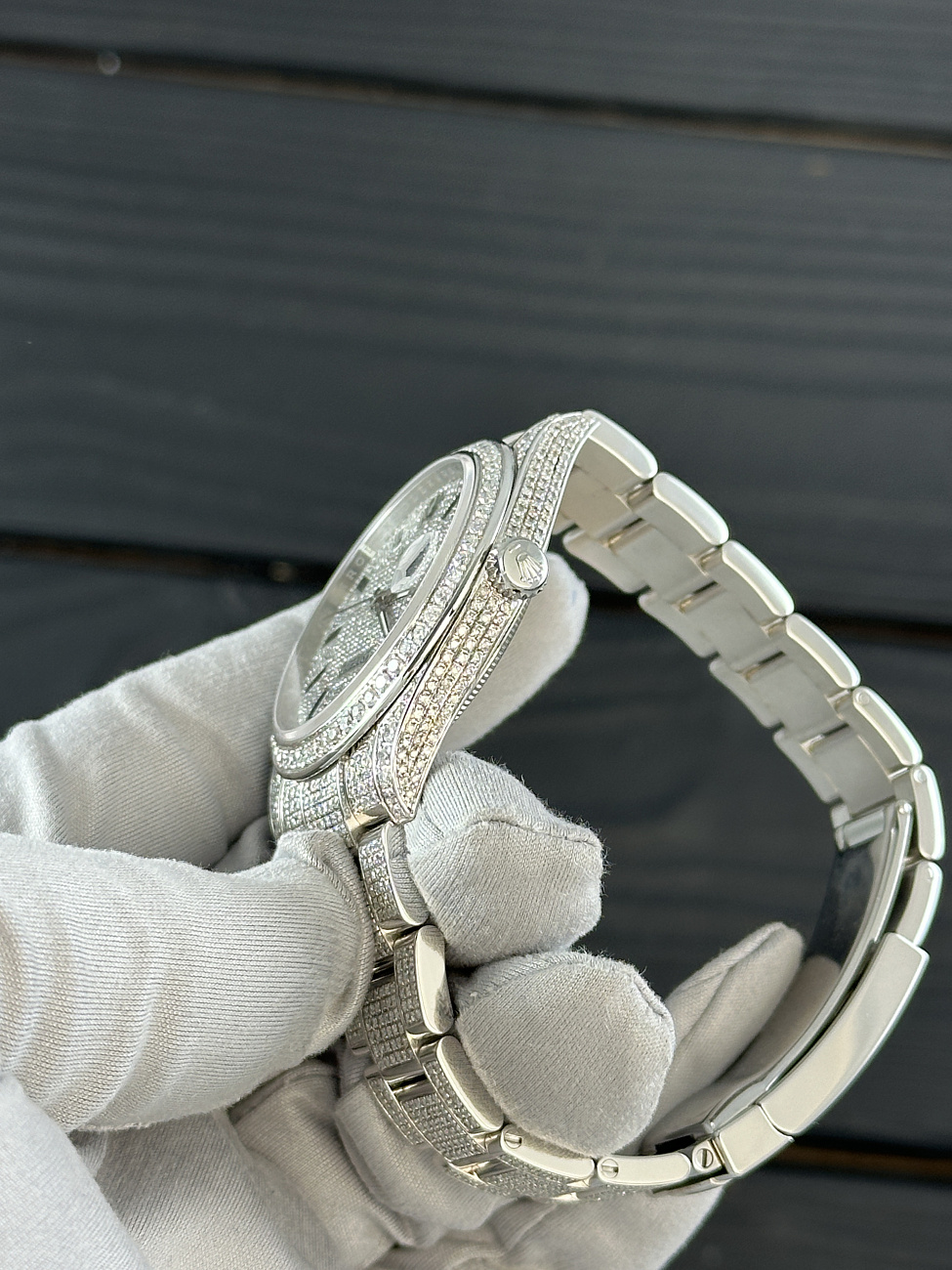 Часы Rolex  Datejust 41Mm Full Diamonds Custom  126300 FIX