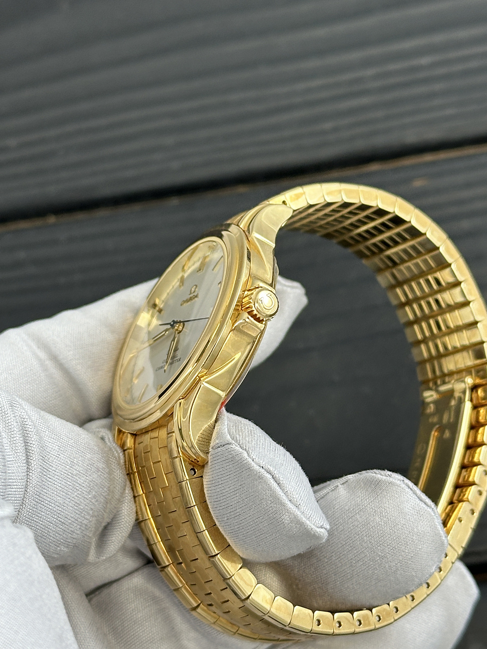 Часы Omega  De Ville Chronometer Yellow Gold  41313100