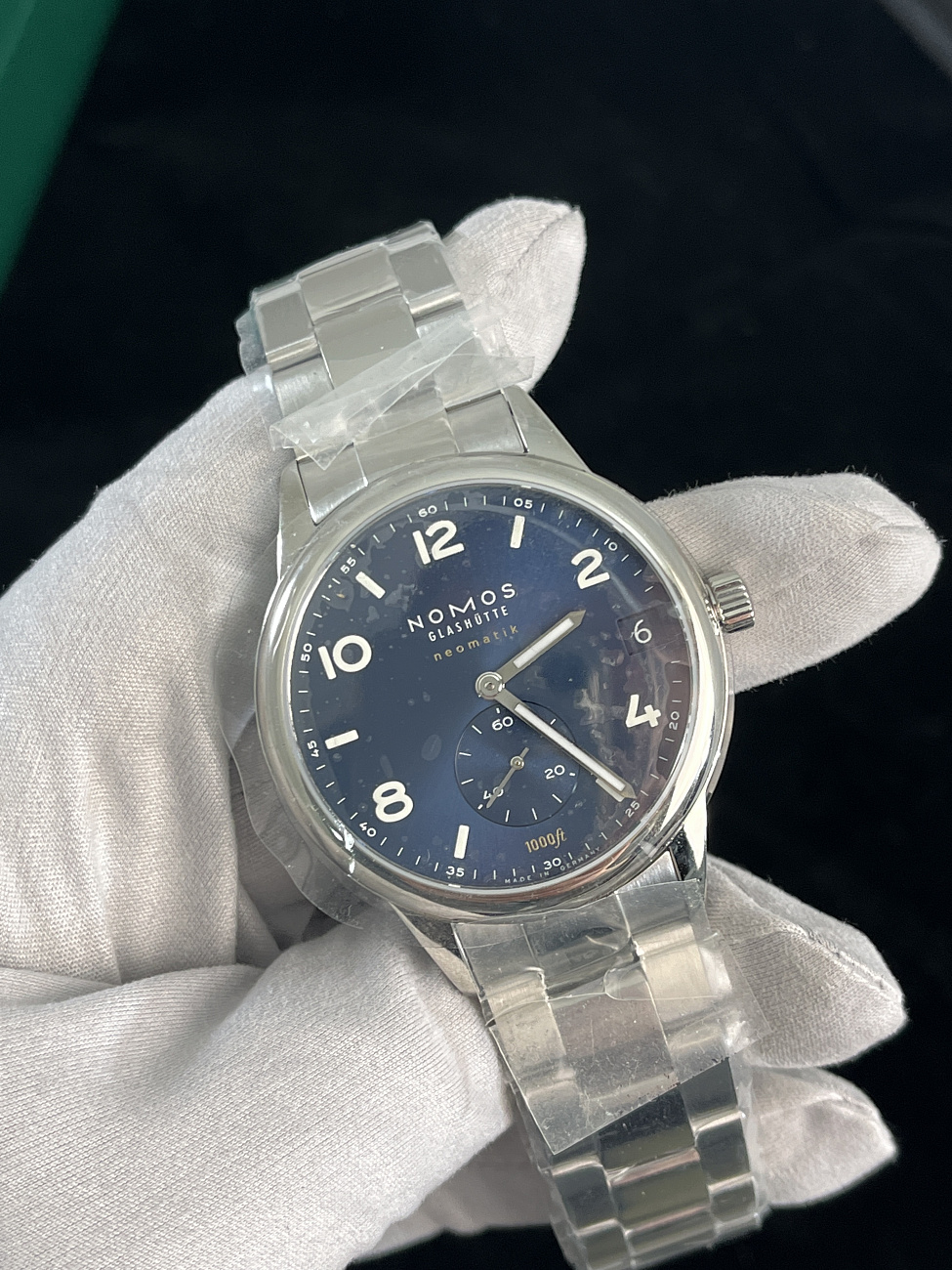 Часы NOMOS  Club Sport Neomatik 42 Date Blue  782