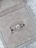 Украшение GIA  Кольцо 1,01 ct. G/Si1 (3 Excellent)   