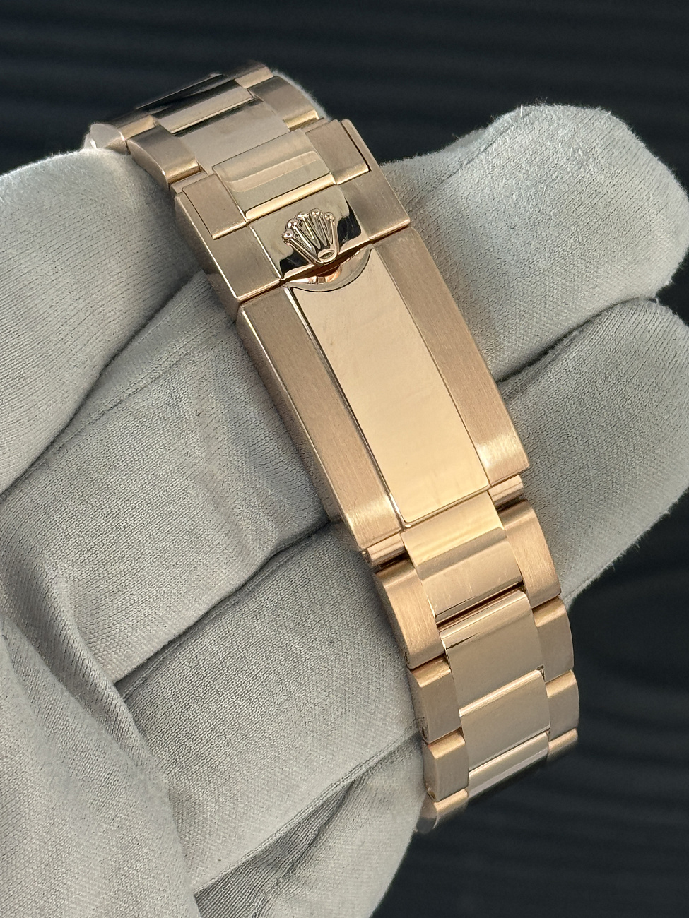 Часы Rolex  Тюнинг Oyster Perpetual Daytona Rose Gold Custom Rainbow  116505FIX (116595RBOW)