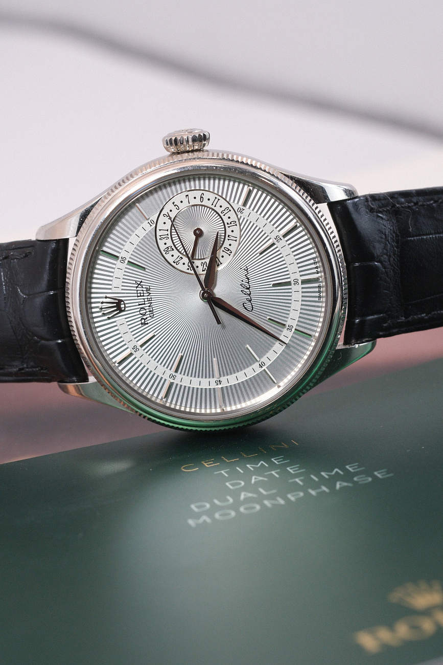 Часы Rolex  Cellini Date 39 Mm  50519