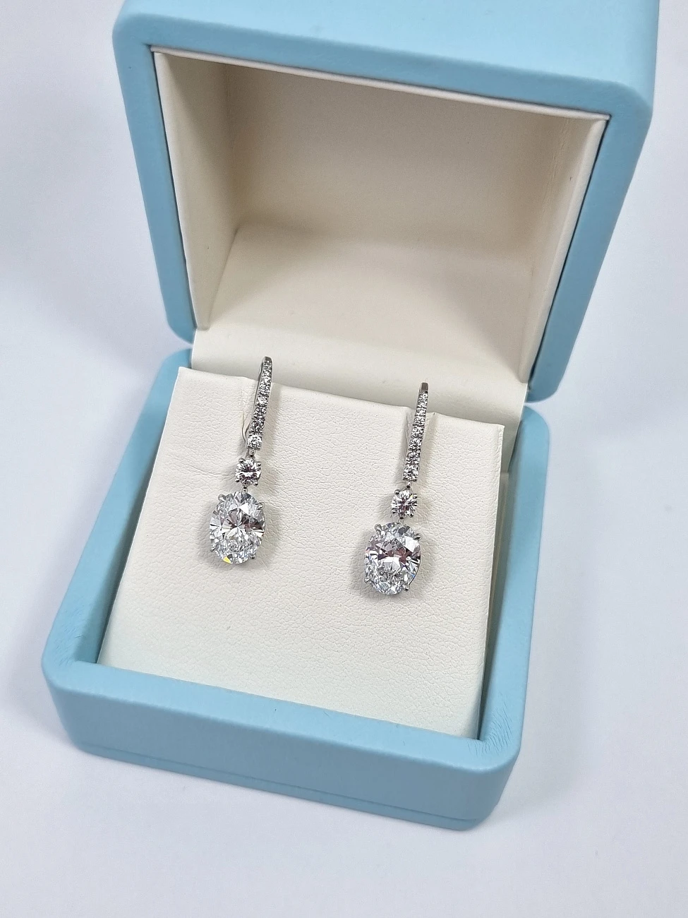 Украшение No Name  Серьги с бриллиантами 2,22/2,33 ct. D/VS   