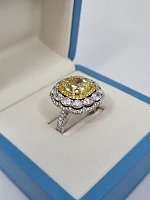 Украшение GIA  Кольцо С Бриллиантом 5,10 Ct. Fancy Yellow   