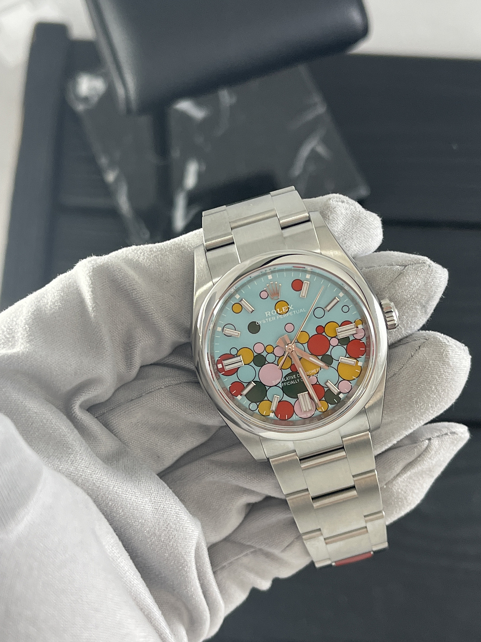 Часы Rolex  Oyster Perpetual 36 Celebration Dial  126000-0009