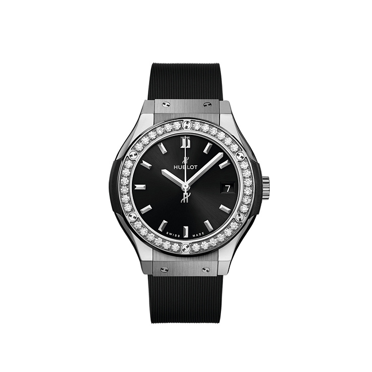 Часы Hublot  Classic Fusion Black Titanium Diamonds 33 Mm  581.NX.1470.RX.1104