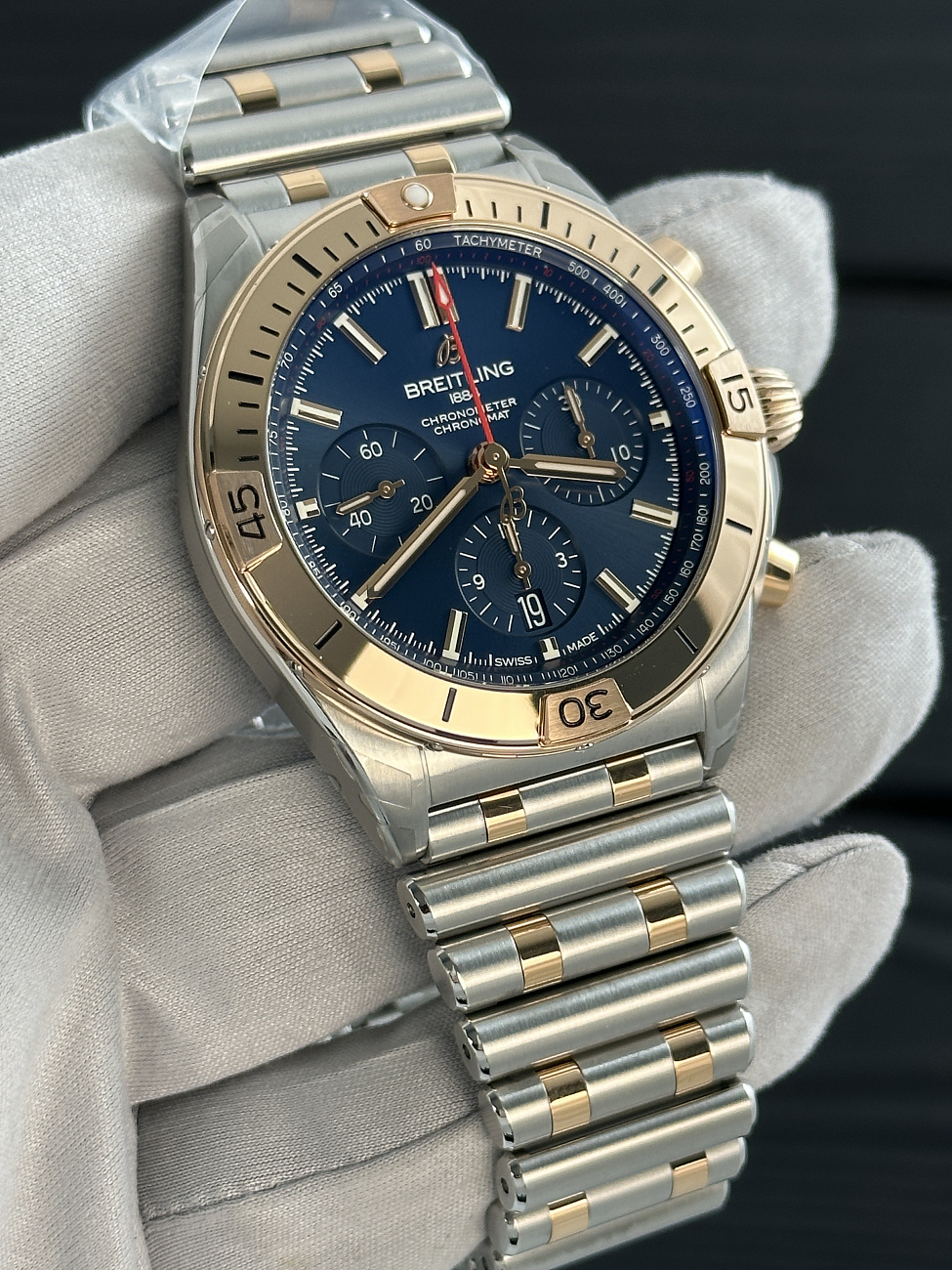 Breitling в наличии в Москве в &quot;Мануфактуре&quot;! 