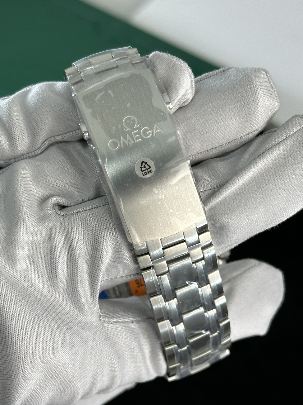 Часы Omega  Seamaster Diver 300M Co‑Axial Master Chronometer 42 Mm  210.30.42.20.01.002