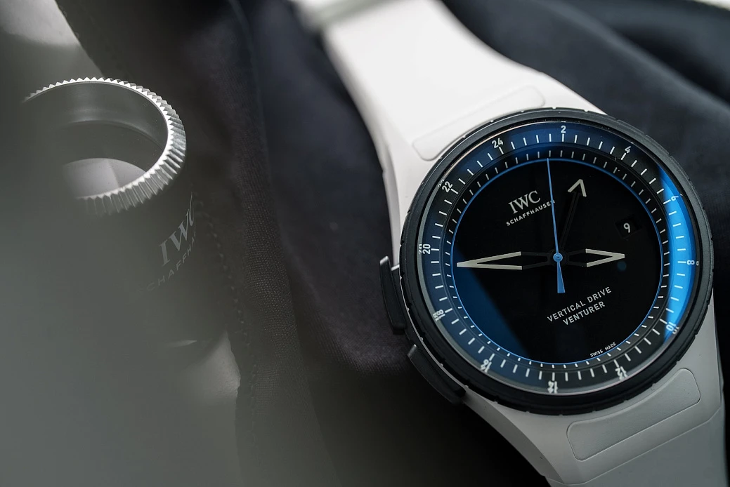 Часы Iwc  Pilot’s Venturer Vertical Drive 44,4mm  IW328601