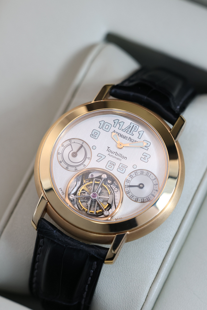 Часы Audemars Piguet  JULES TOURBILLON ROSE GOLD 40MM  25964OR.OO.D002CR.01