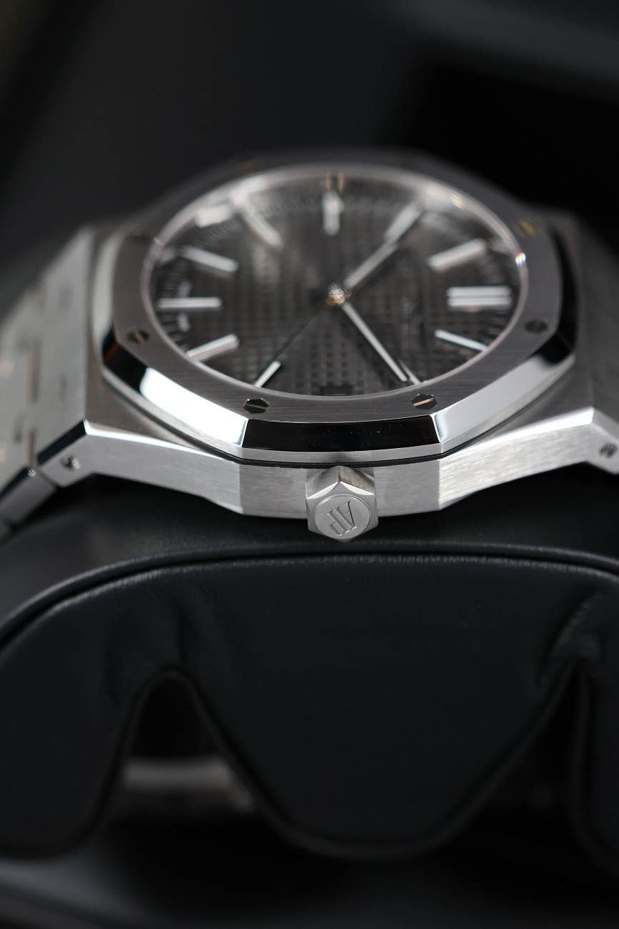 Часы Audemars Piguet  Royal Oak 41mm Selfwinding Grey Dial  15510ST.OO.1320ST.10