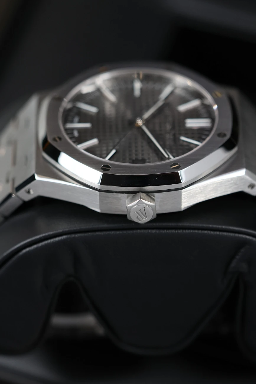 Часы Audemars Piguet  Royal Oak 41mm Selfwinding Grey Dial  15510ST.OO.1320ST.10