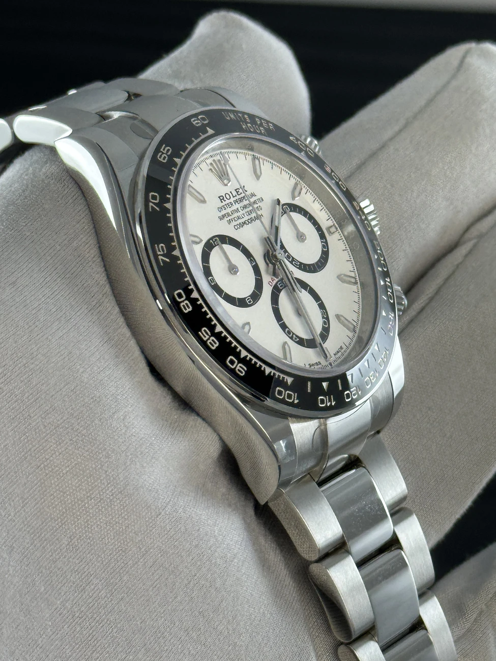 Часы Rolex  Cosmograph Daytona Panda 126500LN  126500LN