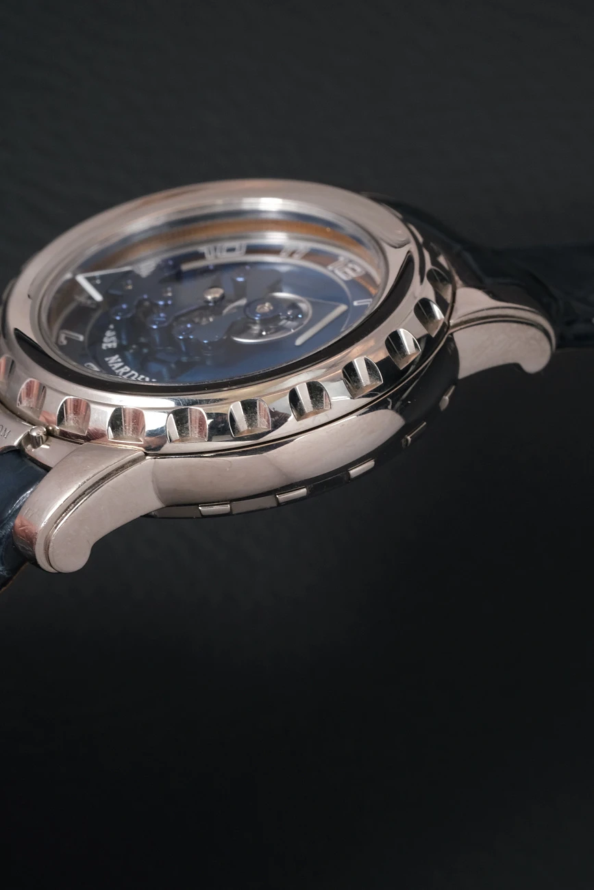 Часы Ulysse N  Freak Blue Phantom  020-81