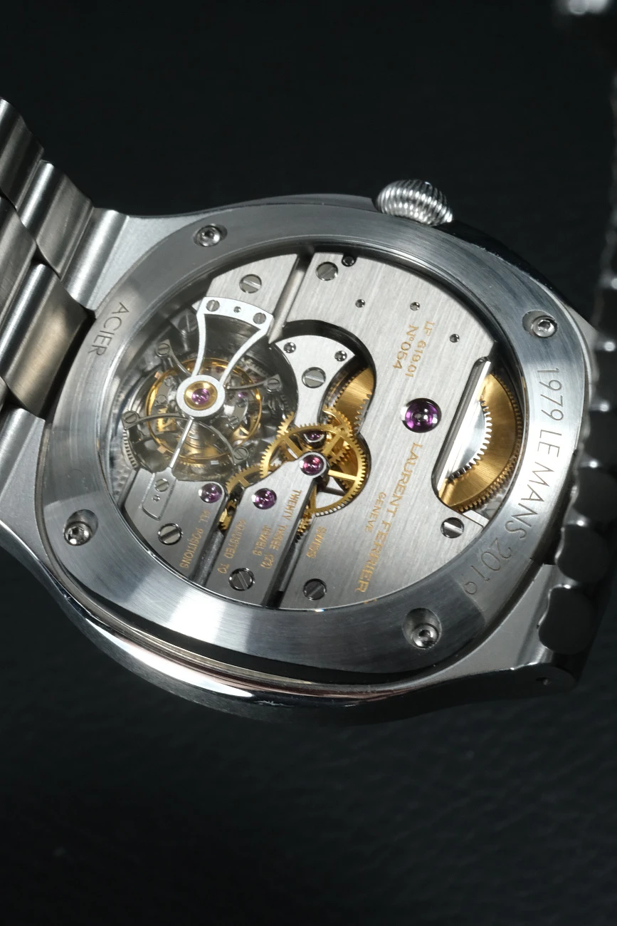 Часы Laurent Ferrier  Grand Sport Tourbillon Blue Dial  LCF041.2.AC.C1GO