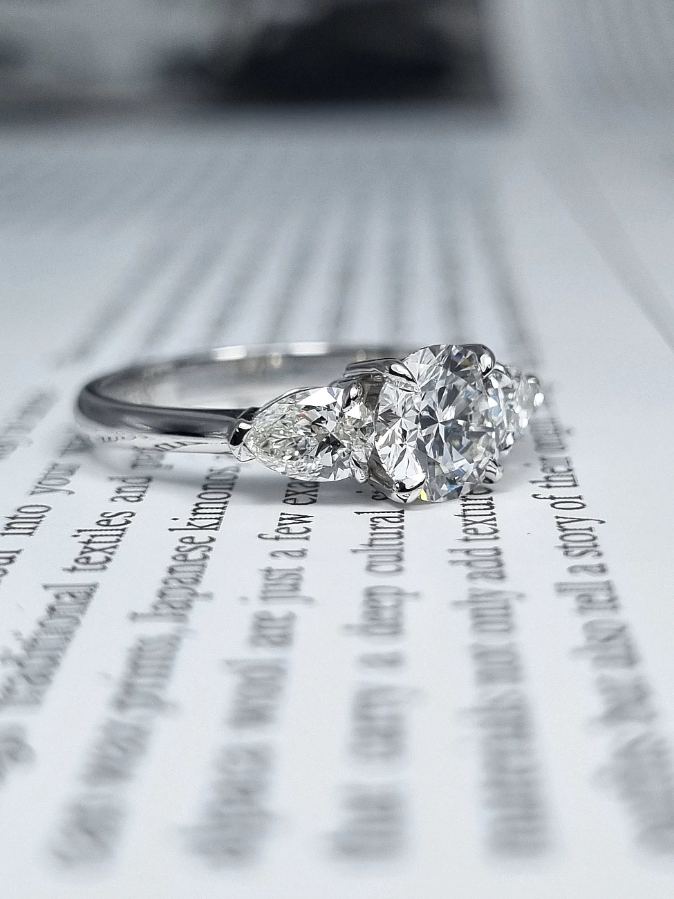 Украшение GIA  Кольцо с бриллиантом 1,03 ct. G/VVS2 (3 Excellent)   