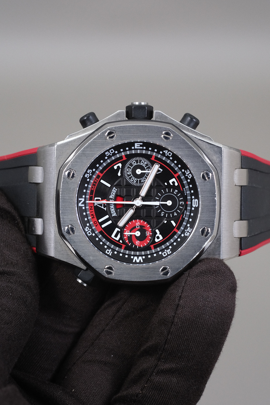 Часы Audemars Piguet  Audemars Piguet Royal Oak Offshore Alinghi Polaris  26040ST.00.D002CA.01