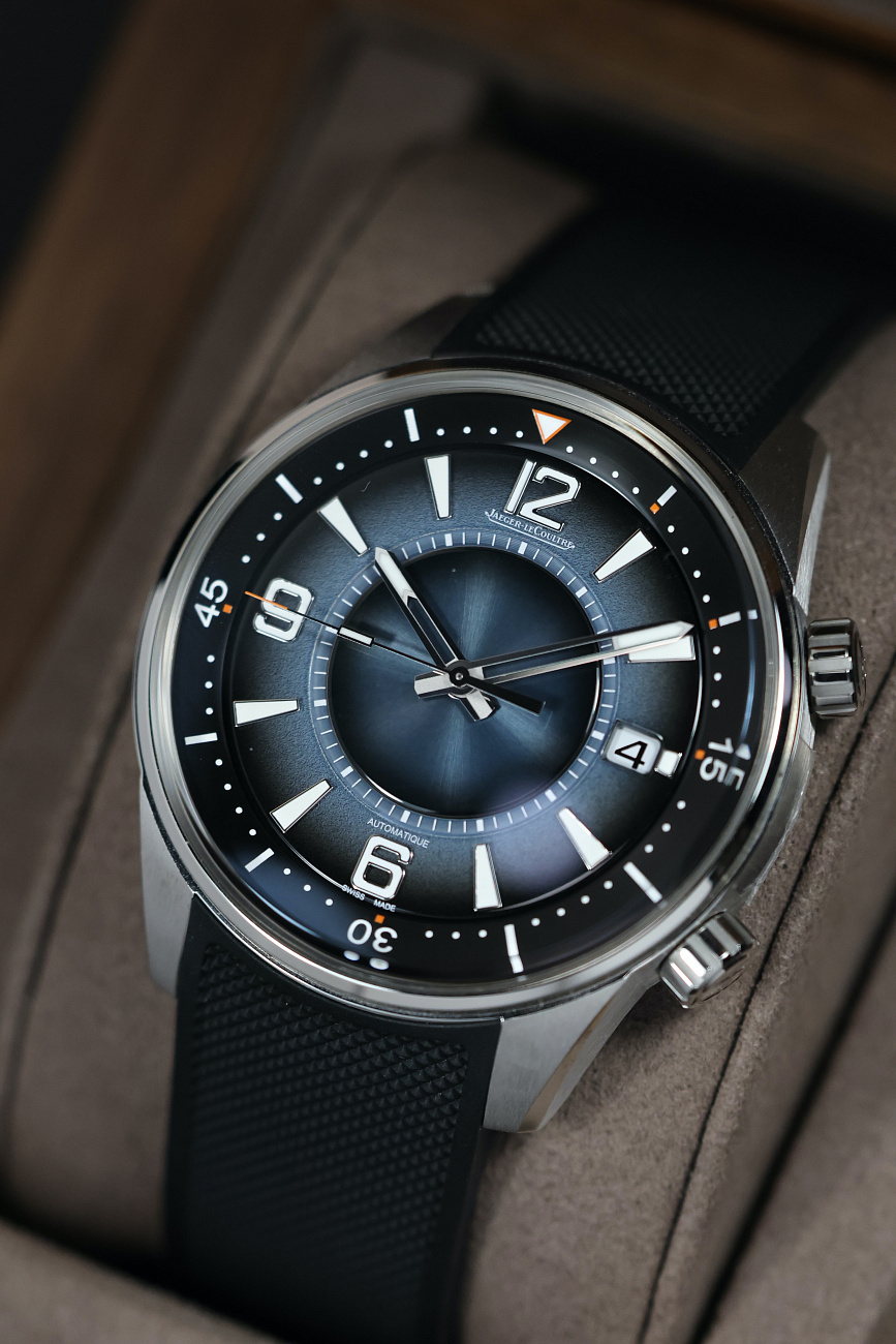 Часы Jaeger-LeCoultre  Polaris Date 42mm  Q9068650