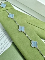 Украшение Van Cleef &amp; Arpels  Vintage Alhambra Bracelet, 5 Motifs Chalcedony  VCARD34700 