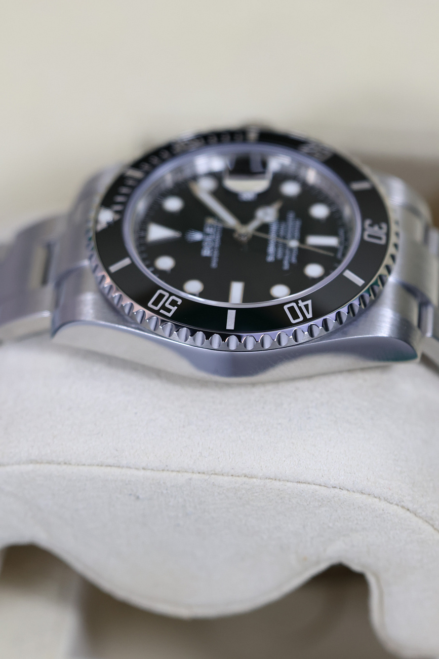 Часы Rolex  Submariner Date Ceramic 40mm  116610LN