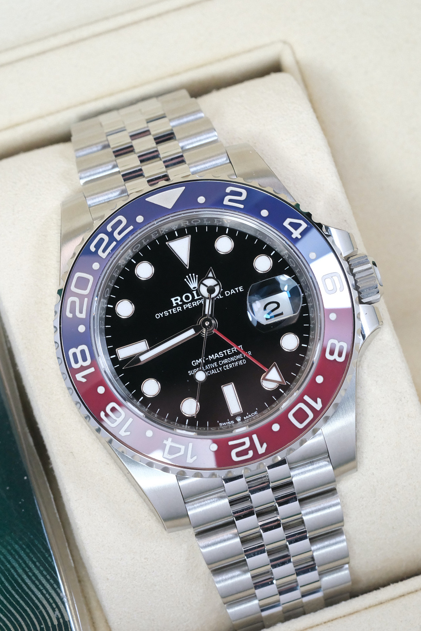 Часы Rolex  Gmt Maste Ii Pepsi В Плёнках  126710BLRO 