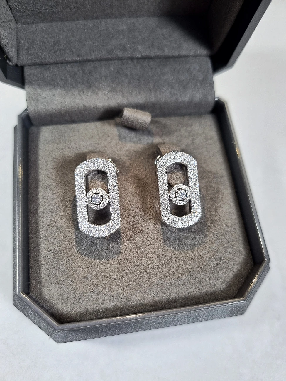 Украшение Messika  So Move Pavé Earrings  12931-WG 
