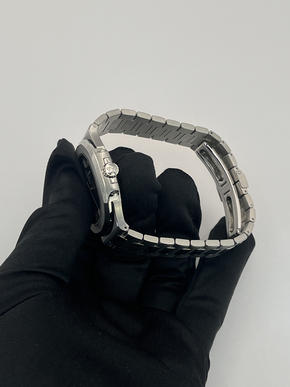 Часы Patek Philippe  Nautilus  5711/1A-010