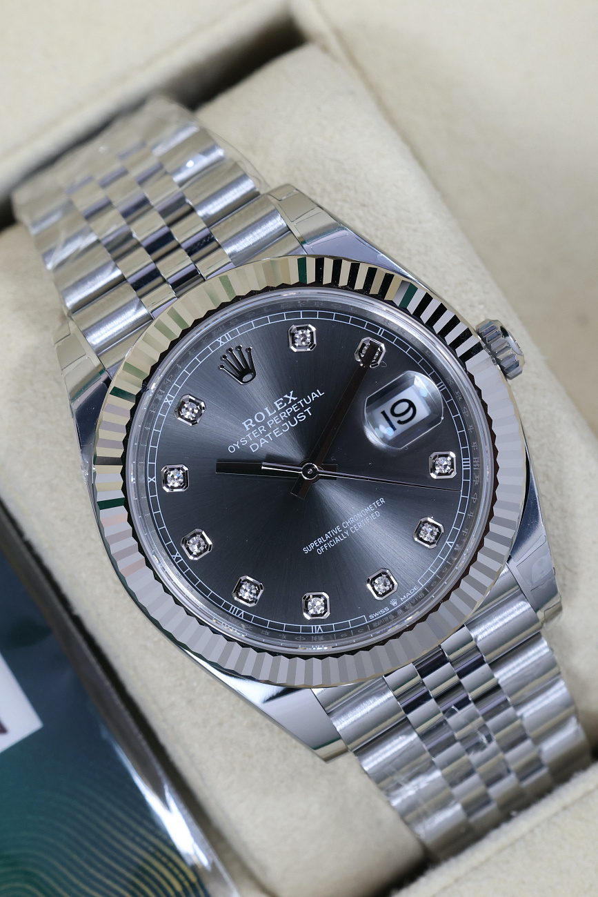 Часы Rolex  Datejust 41Mm Dark Rhodium Dial Diamonds Jubilee  126334-0006