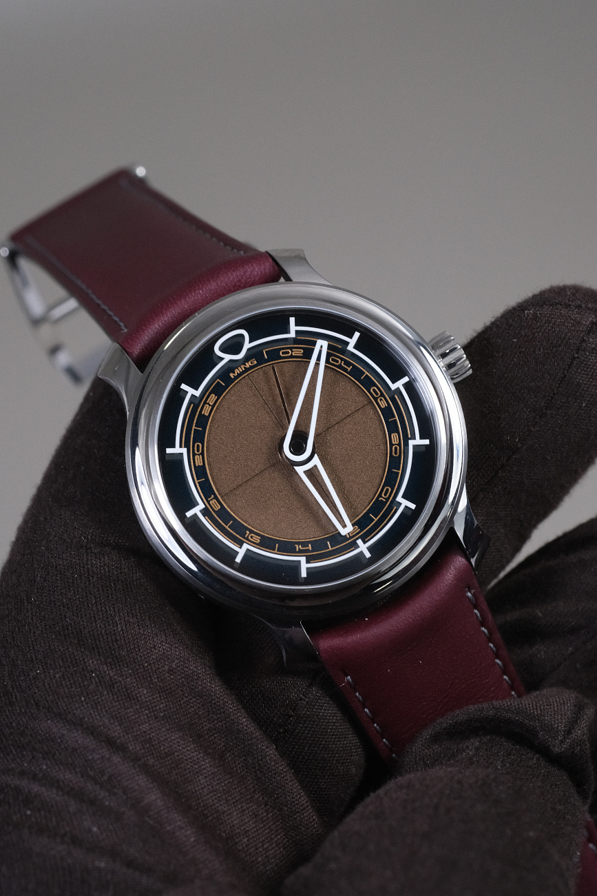 Часы MING  Ming 22.01 Gmt Gilt  22.01 