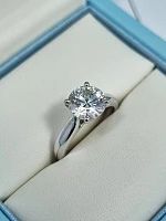 Украшение GIA  Кольцо с бриллиантом 2,22 ct. J/Si1 (3 Excellent)   