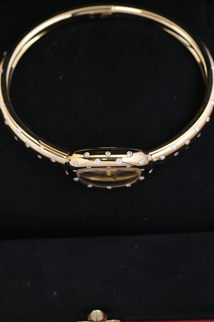Часы Cartier  Baignoire Yellow Gold and Diamonds 16  WJBA0064