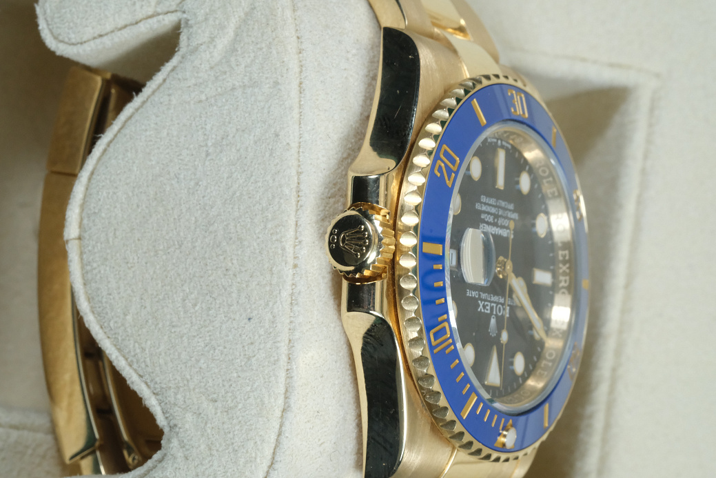 Часы Rolex  Submariner Yellow Gold Blue 41mm  126618LB