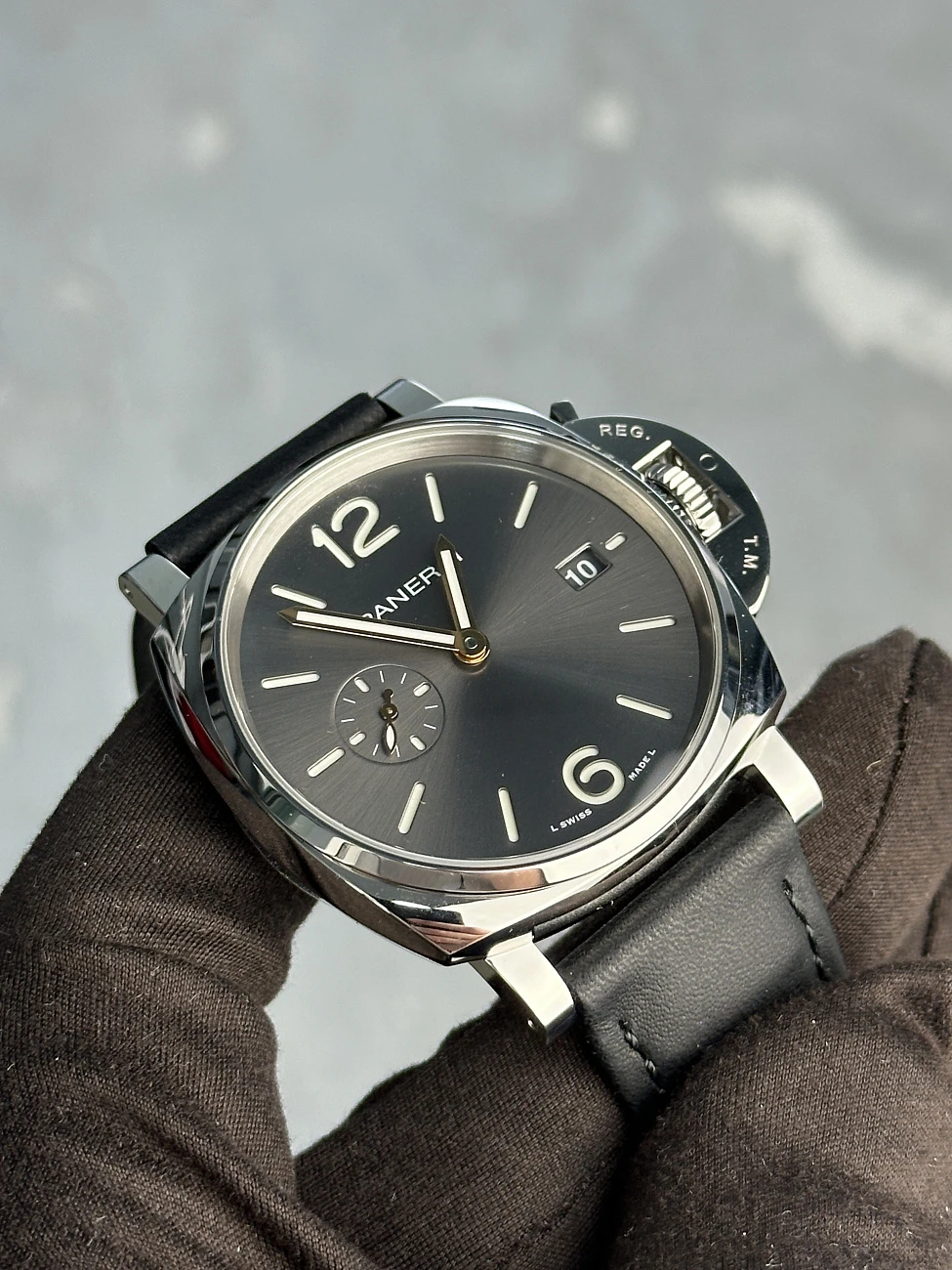 Часы Panerai  Luminor Due  PAM01150