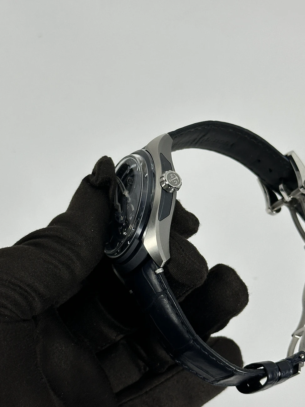 Часы Ulysse N  Freak X Ti Blue 43Mm  2303-270/03
