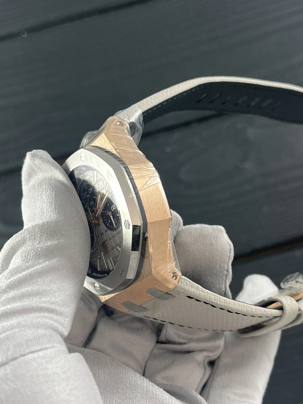 Часы Audemars Piguet  Royal Oak Offshore Selfwinding Chronograph Pink Gold Titanium Bezel Grey Dial  26420OI.OO.A015VE.01