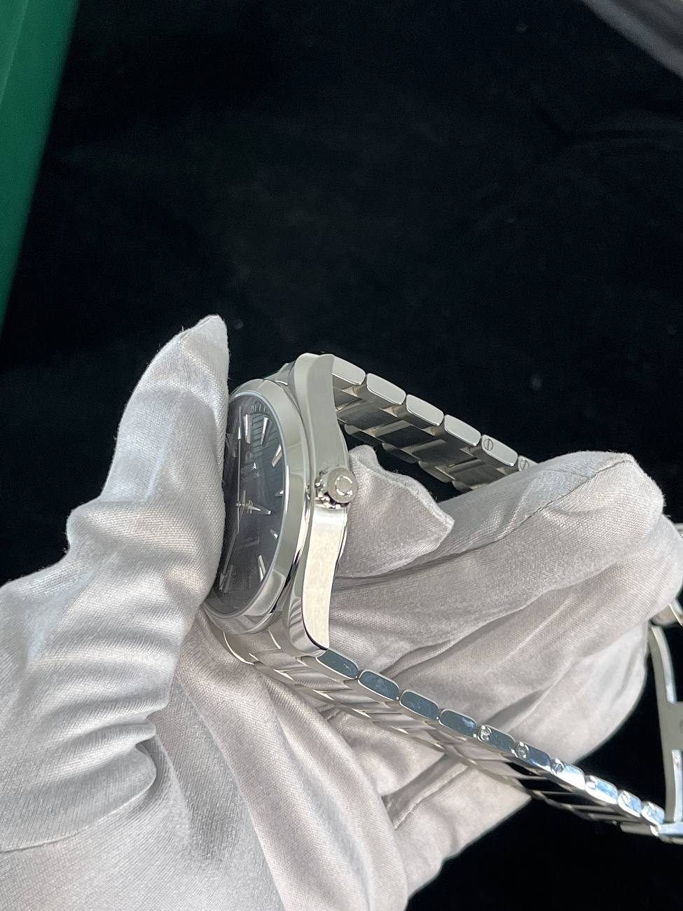 Часы Omega  Seamaster Aqua Terra 150 M Omega Co-Axial Chronometer 41 Mm  220.10.41.21.10.001 