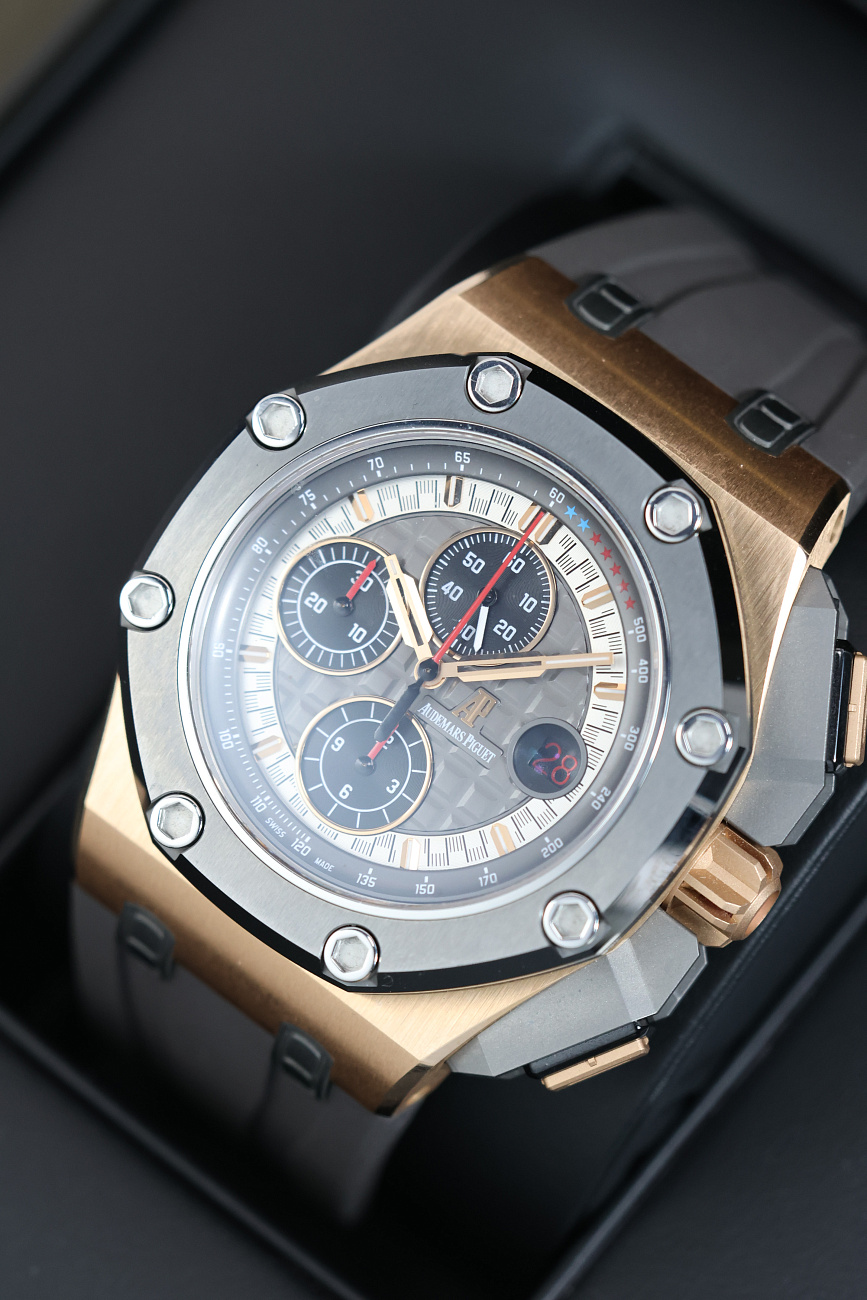 Часы Audemars Piguet  Royal Oak Offshore Michael Schumacher Rose Gold Titanium Limited Edition  26568OM.OO.A004CA.01