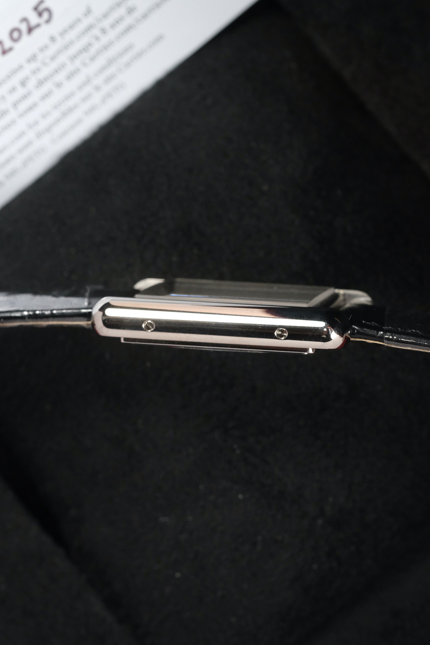 Часы Cartier  Tank Must De Cartier Black  WSTA0072