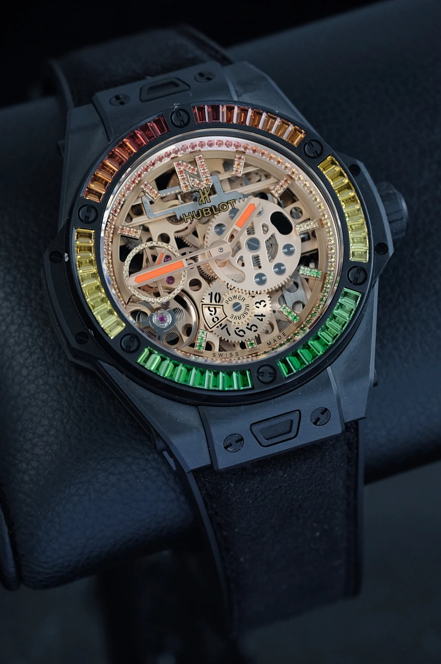 Часы Hublot  Big Bang Nicky Jam Ceramic X Setting  414.CI.4010.LR.4096.NJA19
