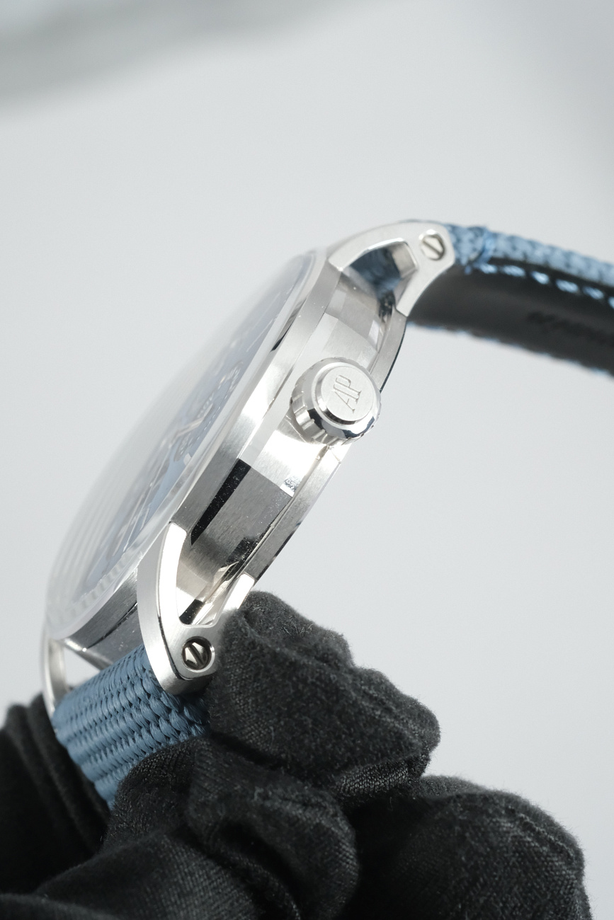 Часы Audemars Piguet  Code 11.59 Perpetual Calendar White Gold Smoke Blue Dial  26494BC.OO.D350KB.01