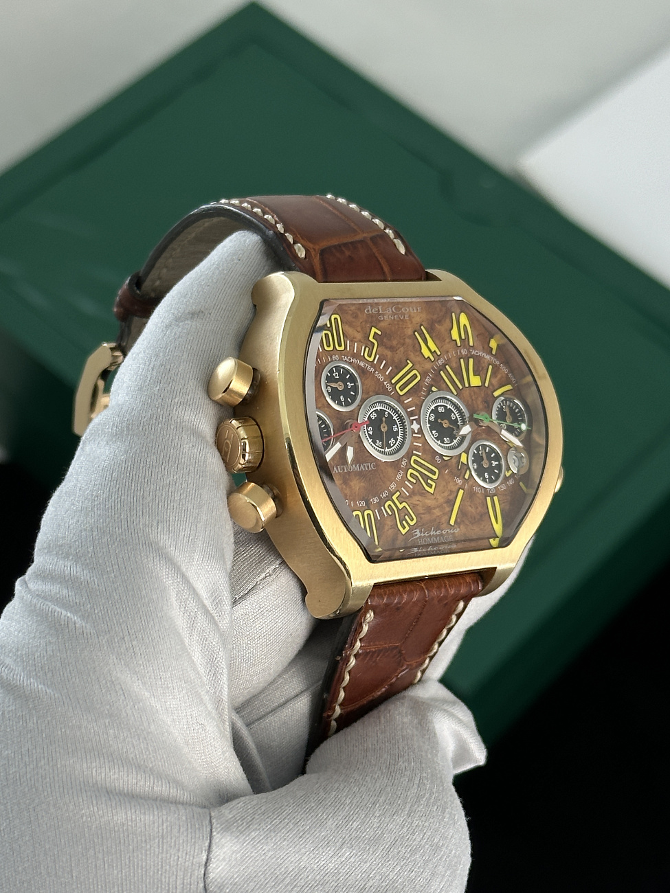 Часы De La Cour  Bi-Chrono Fidelidad Rose Gold Tobacco  
