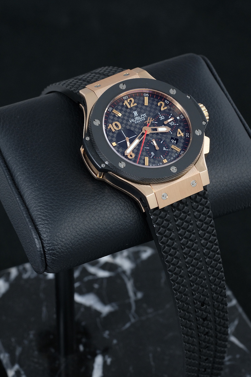 Часы Hublot  Big Bang 44Mm Rose Gold Ceramic  301.PB.131.RX