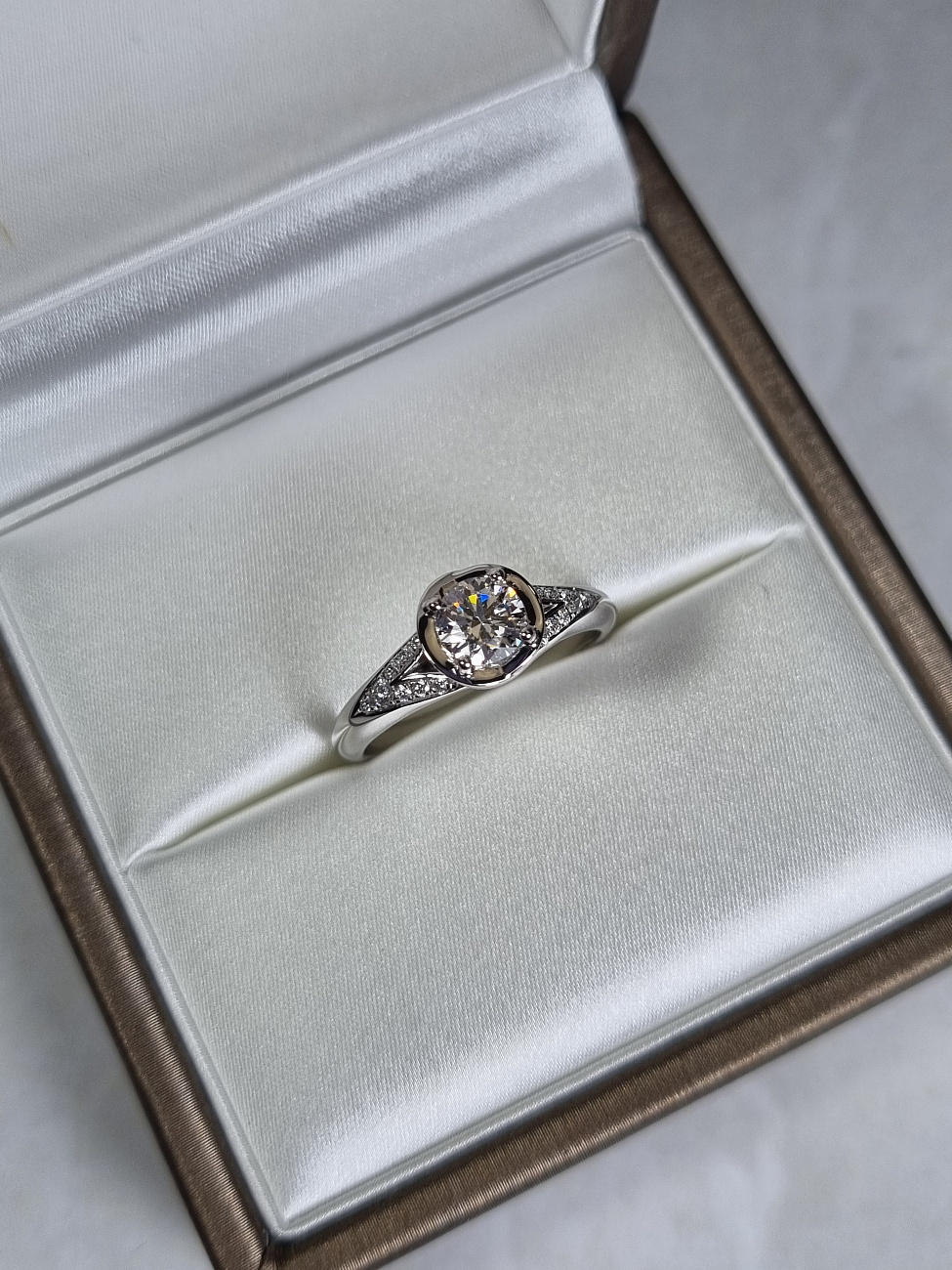 Украшение Bvlgari  Incontro D’amore Ring 0,50 Ct. F/Vs1  352259 
