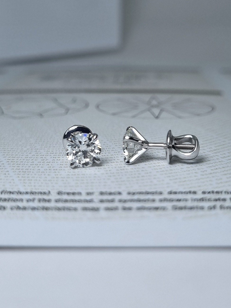 Украшение NO NAME  Серьги 1,03/1,03 Ct. H/Vs2 (3 Excellent)   