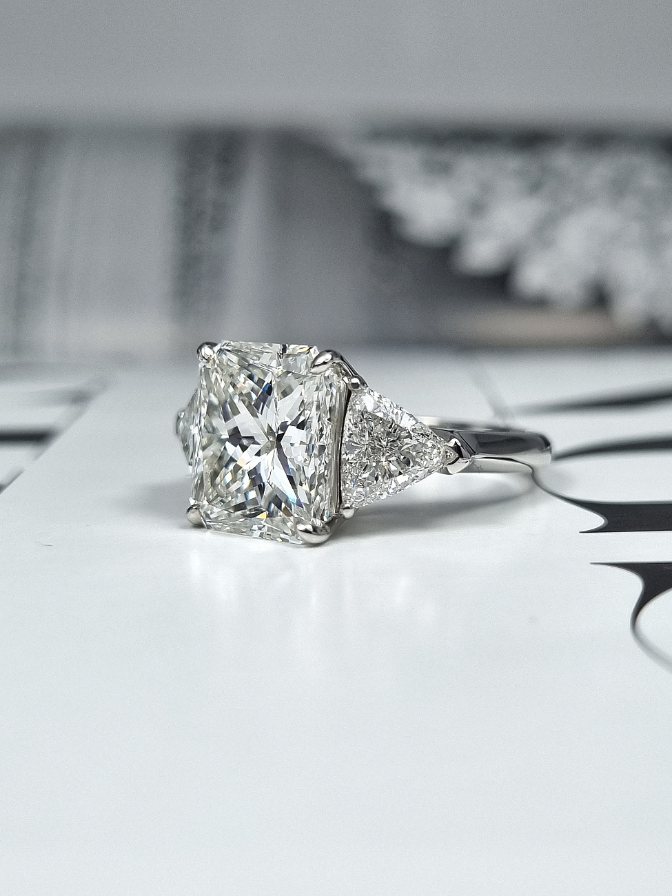 Украшение No Name  Кольцо С Бриллиантом 5,94 Ct. I/Vs2   