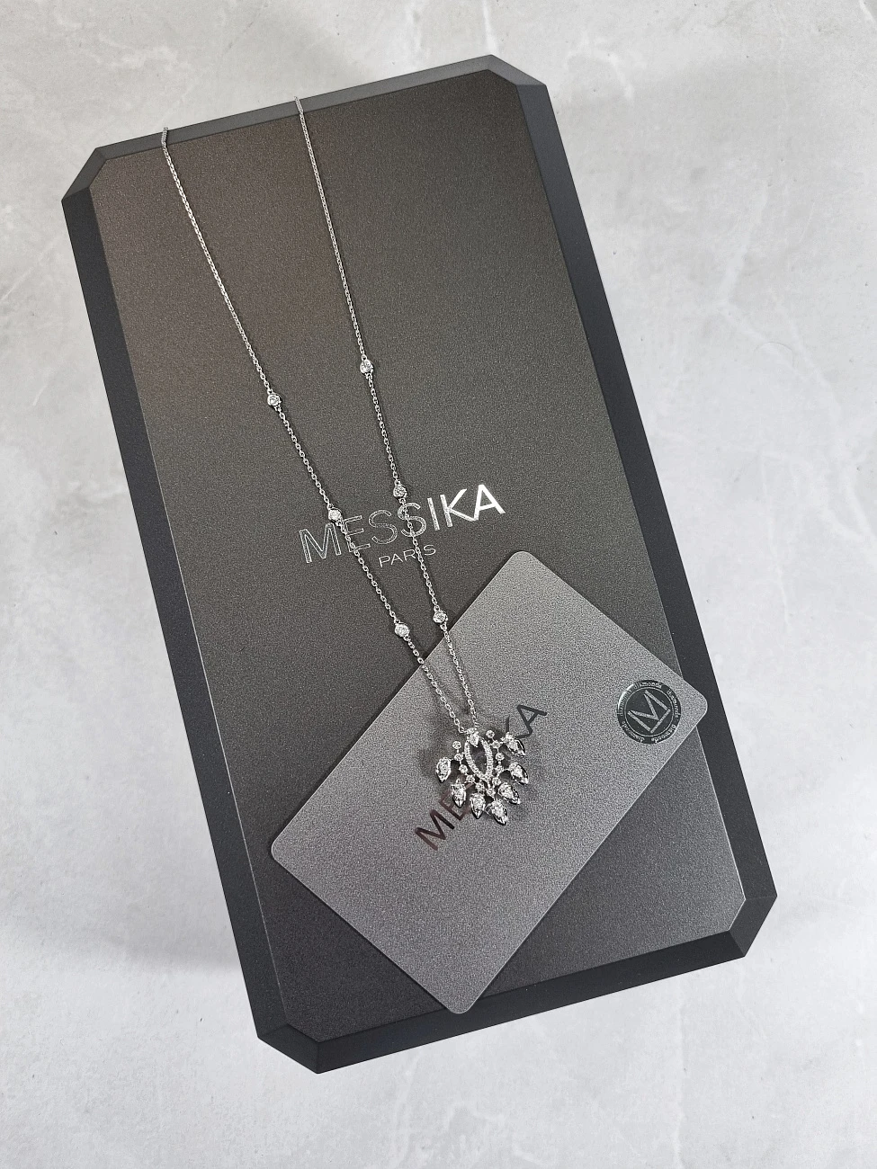 Украшение Messika  Necklace Desert Bloom  07359-WG 
