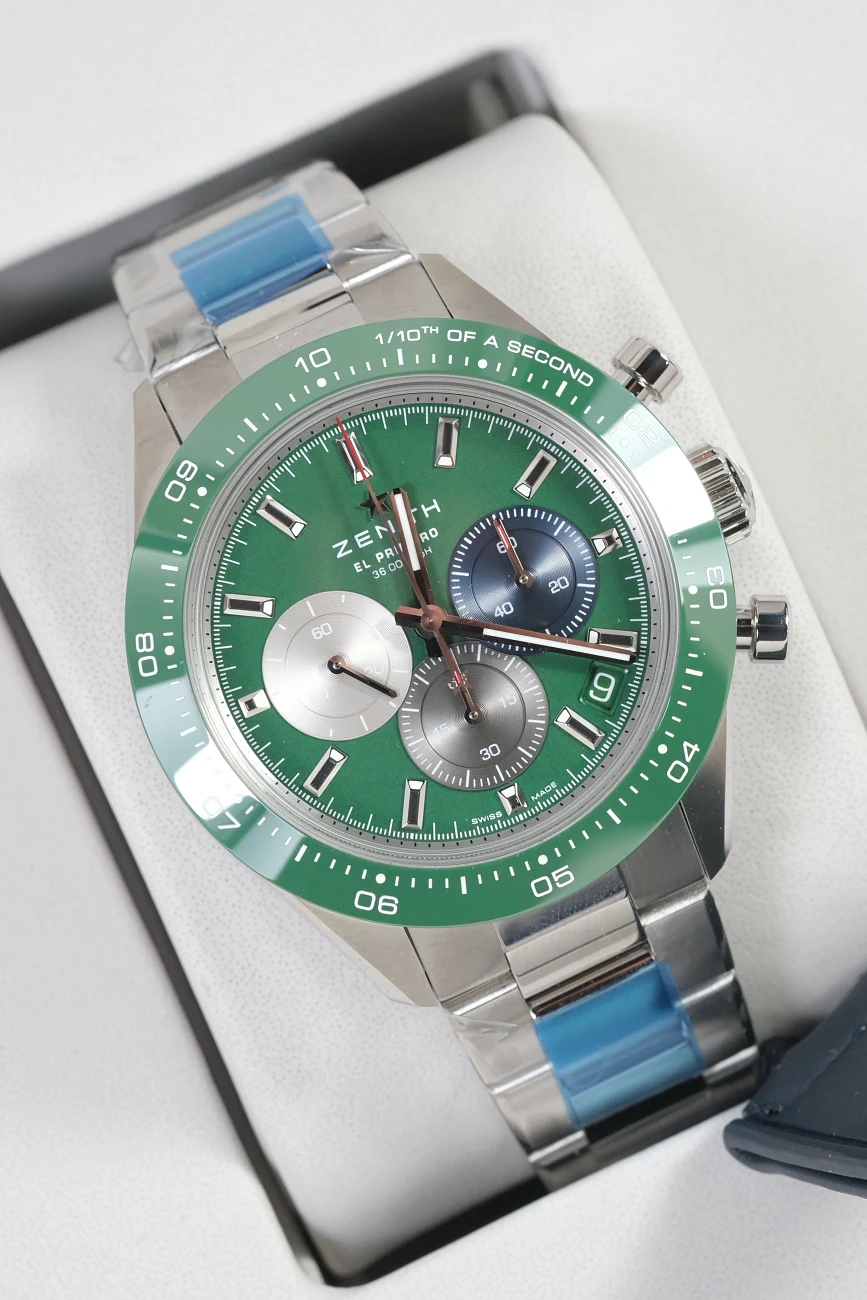 Часы Zenith  Chronomaster El Primero Sport Green  03.3119.3600/56.M3100