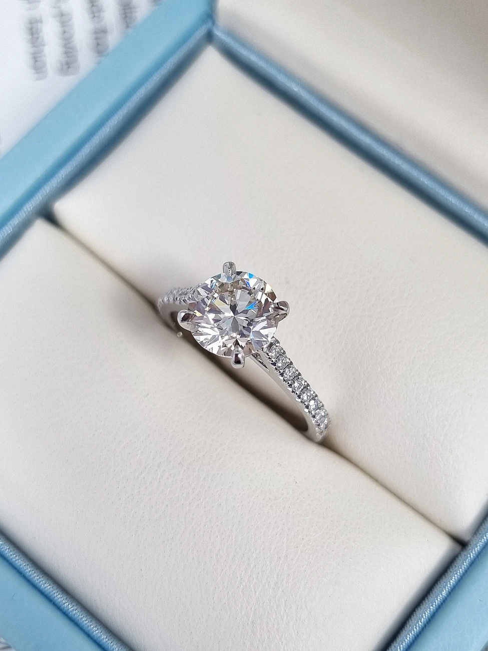 Украшение GIA  Кольцо с бриллиантом 1,72 ct. J/VVS1 (3 Excellent)   